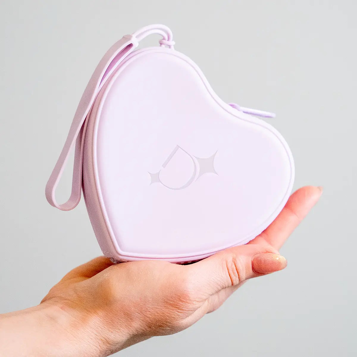 Cosmetic Heart Zip Pouch | Dreamy Drenched